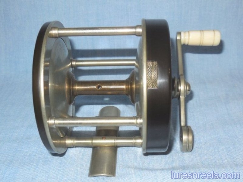 B F Meek & Sons reels