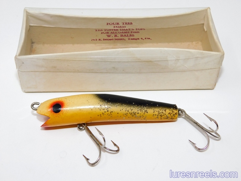 Baless Four Tees Bait Co
