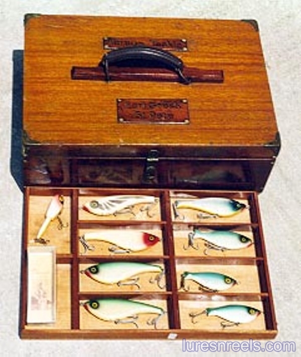 Earl Gresh lures & marquetry