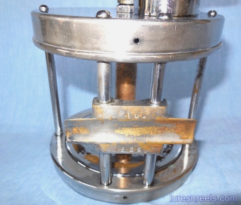 9/0 KOVALOVSKY Standard Model 226 Type C Reel