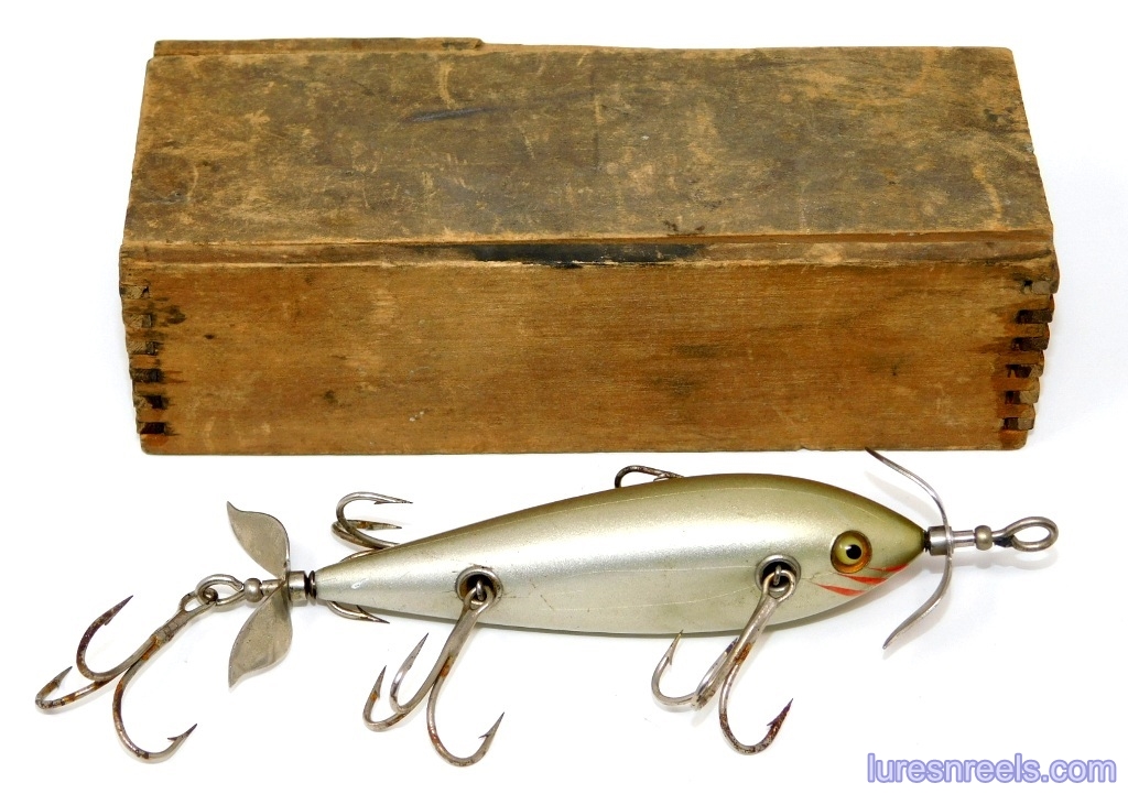 Pflueger Monarch lures