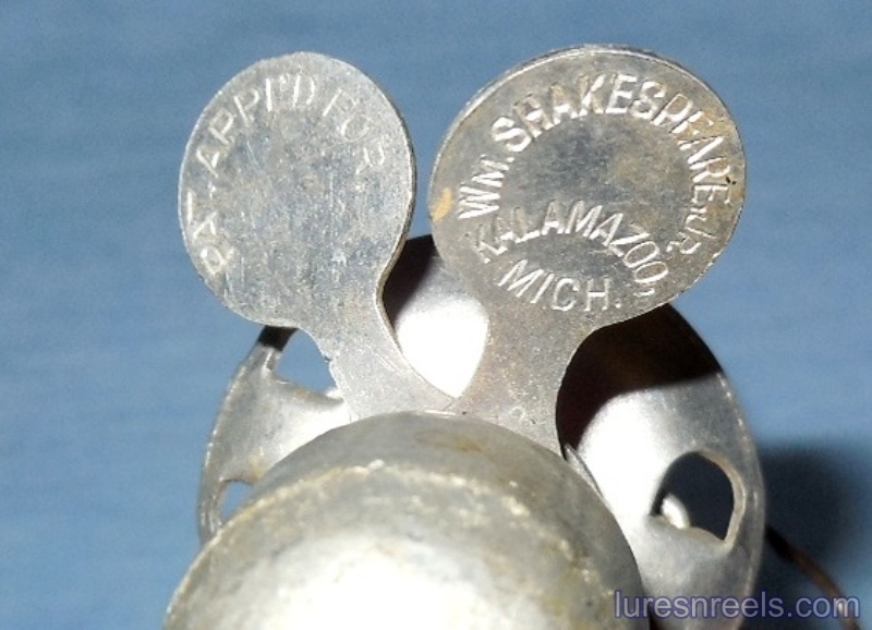 William Shakespeare lures