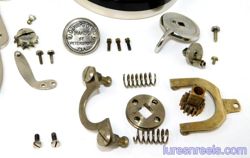 Otto Zwarg Maximo Reel